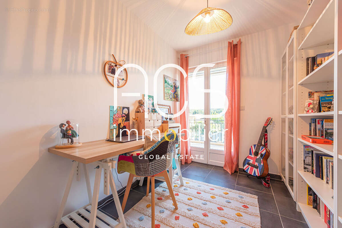 Maison à LANCON-PROVENCE