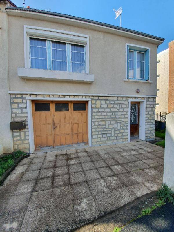 Maison à CHATEAUROUX