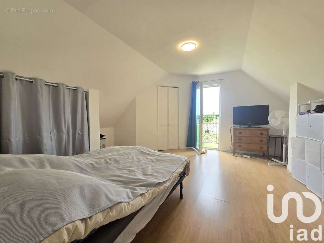 Maison 92 m² à Male  - photo 8