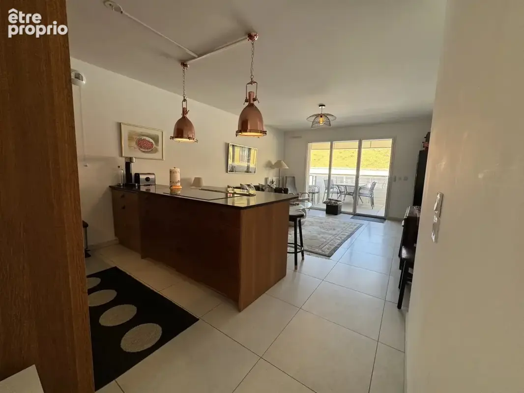 Centre Ville en étage élevé dans résidence récente - photo 7