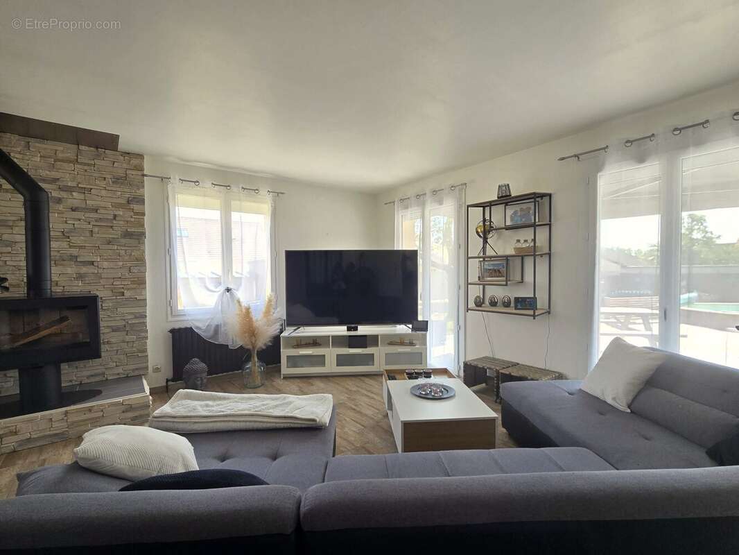 Maison à ETIVAL-LES-LE-MANS