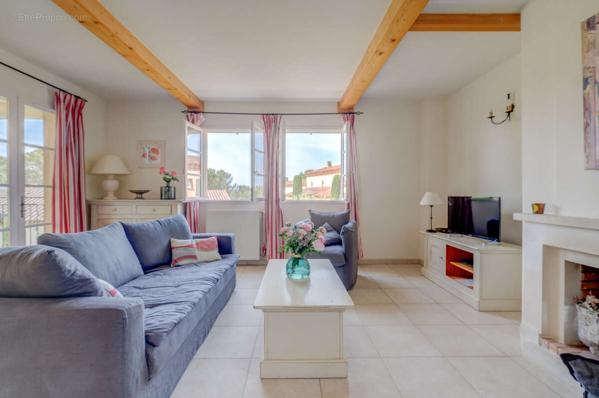 Appartement à LA MOTTE