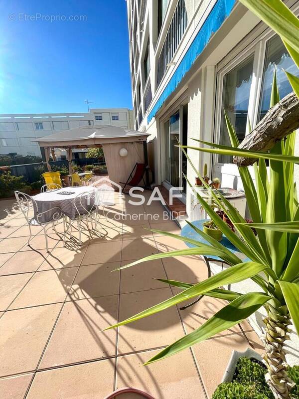 Photo 1 - Appartement à LA GRANDE-MOTTE