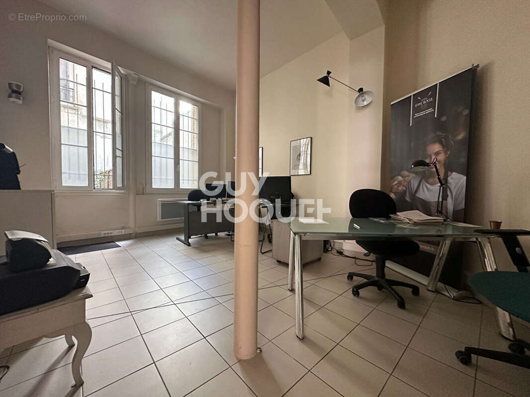 Commerce à PARIS-12E