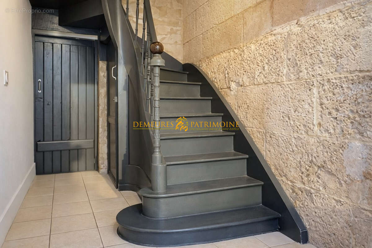 Maison à RUELLE-SUR-TOUVRE