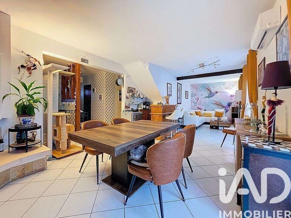 Photo 2 - Maison à MAROLLES-EN-HUREPOIX
