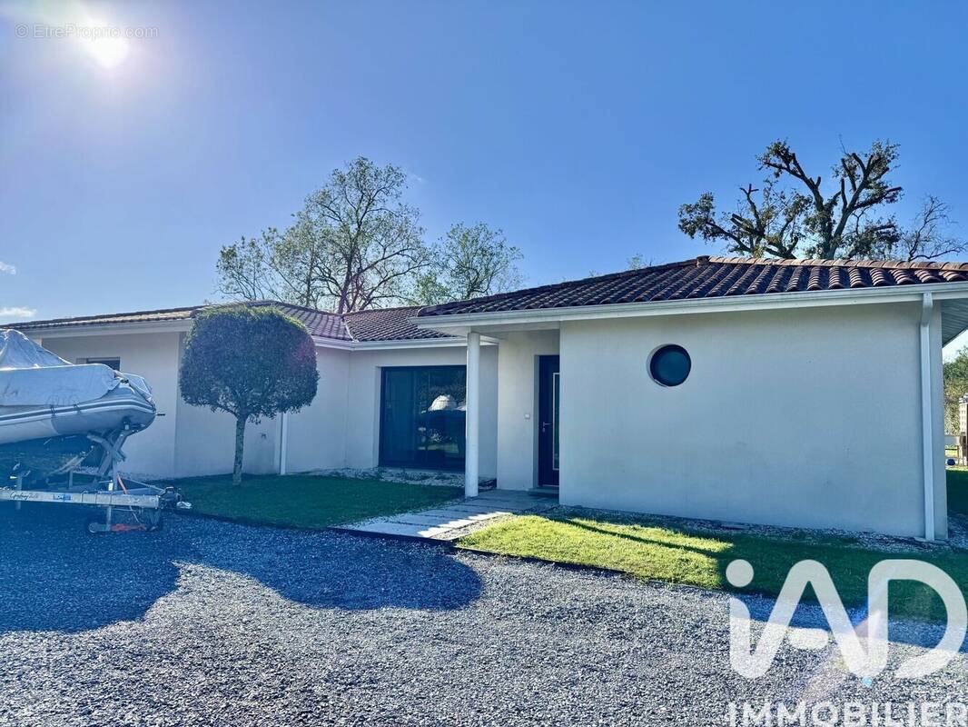 Photo 1 - Maison à LE BARP