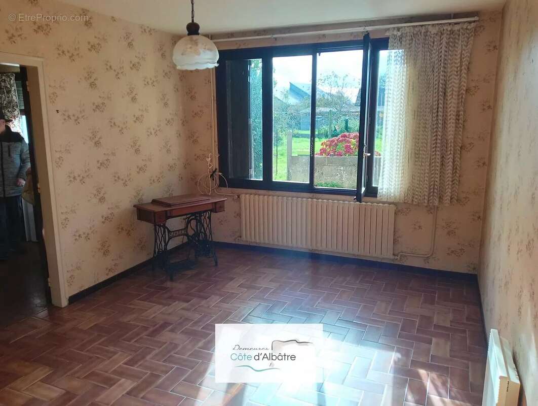 Maison à SAINT-PIERRE-EN-PORT