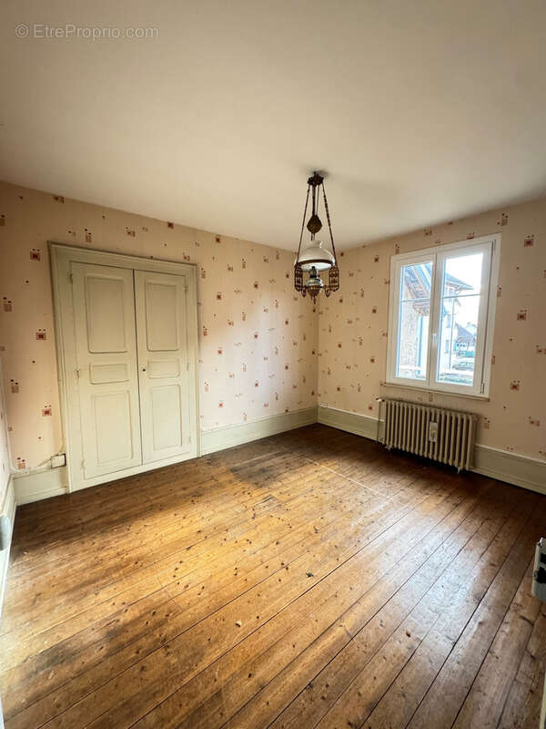 Maison à CHATENOIS-LES-FORGES