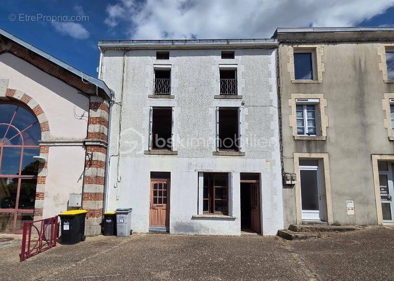 Maison à L'ABSIE
