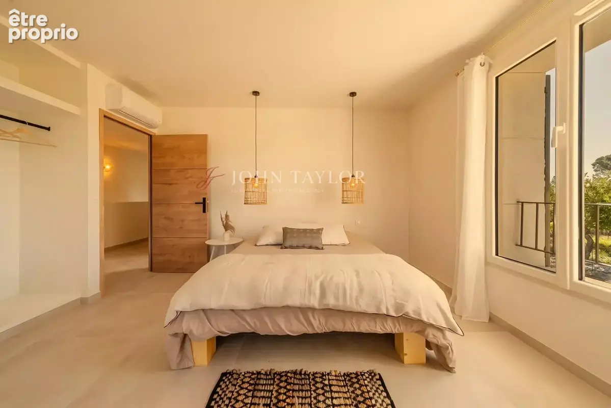 Superbe villa en pierre clé en main à vendre à Gordes – Luberon - photo 10