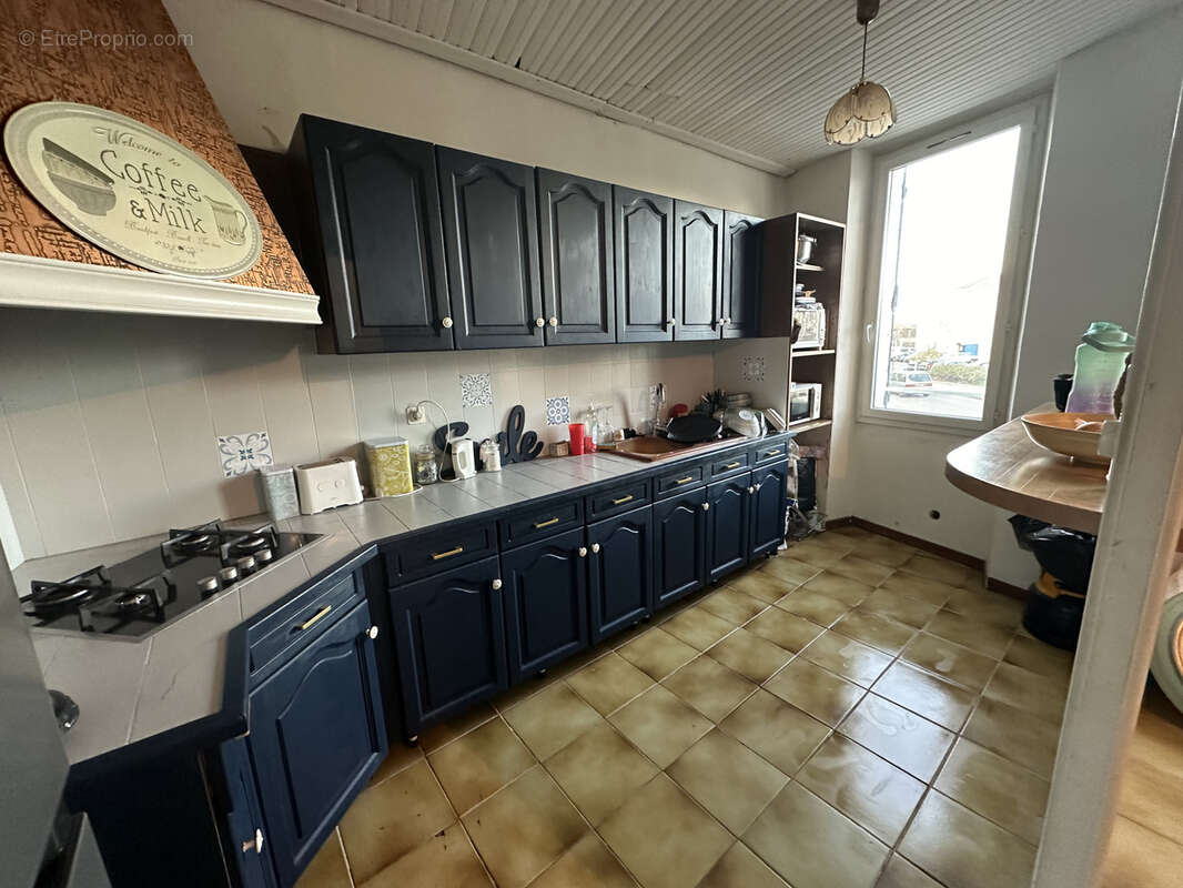 Maison à SOLLIES-PONT