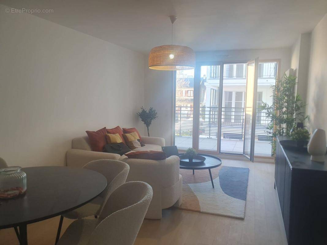 Appartement à MONTREUIL