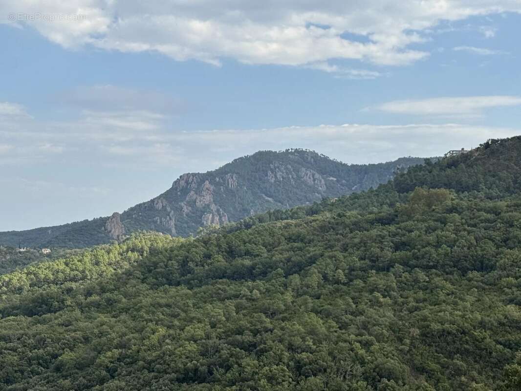 Maison à LES ADRETS-DE-L'ESTEREL