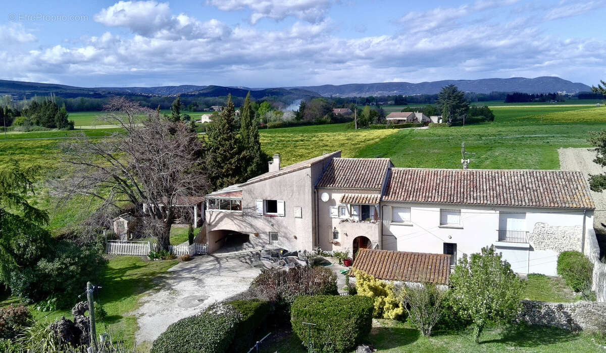 Maison à PIERRELATTE