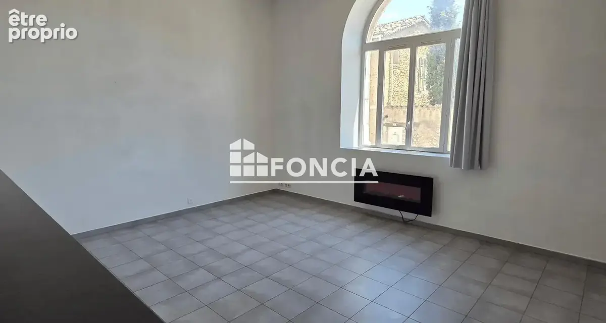 Valensole, très bel et spacieux appartement T3 de 70 m2 entièrement refait à neuf - photo 4