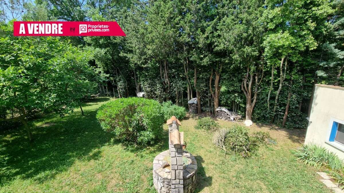 Maison à BESSE-SUR-ISSOLE