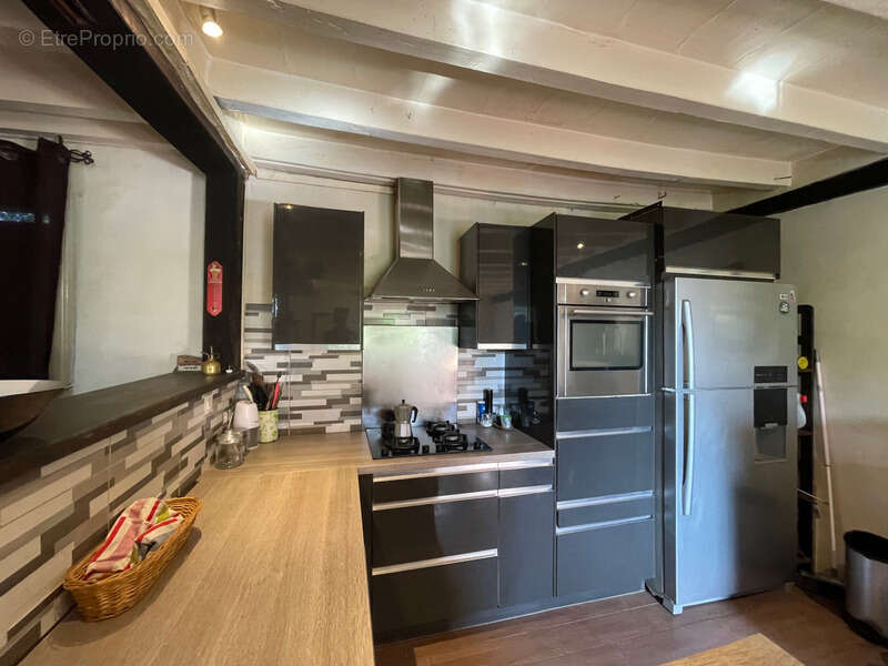 Maison à CERCY-LA-TOUR