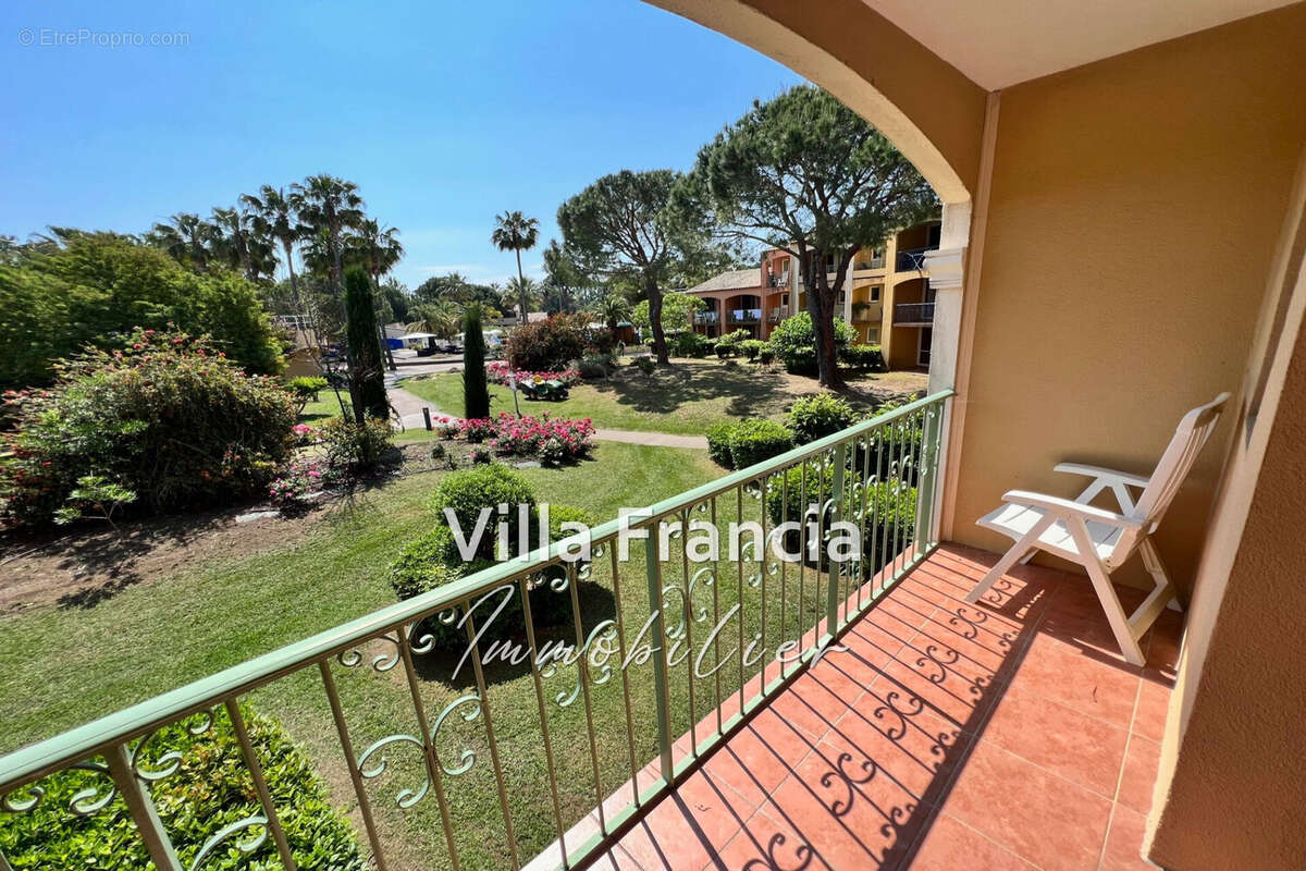 Appartement à MANDELIEU-LA-NAPOULE