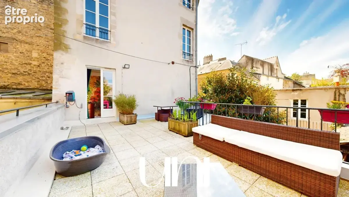 Appartement 3 pièces de 61m2 avec terrasse en hyper centre de Bayeux - photo 2