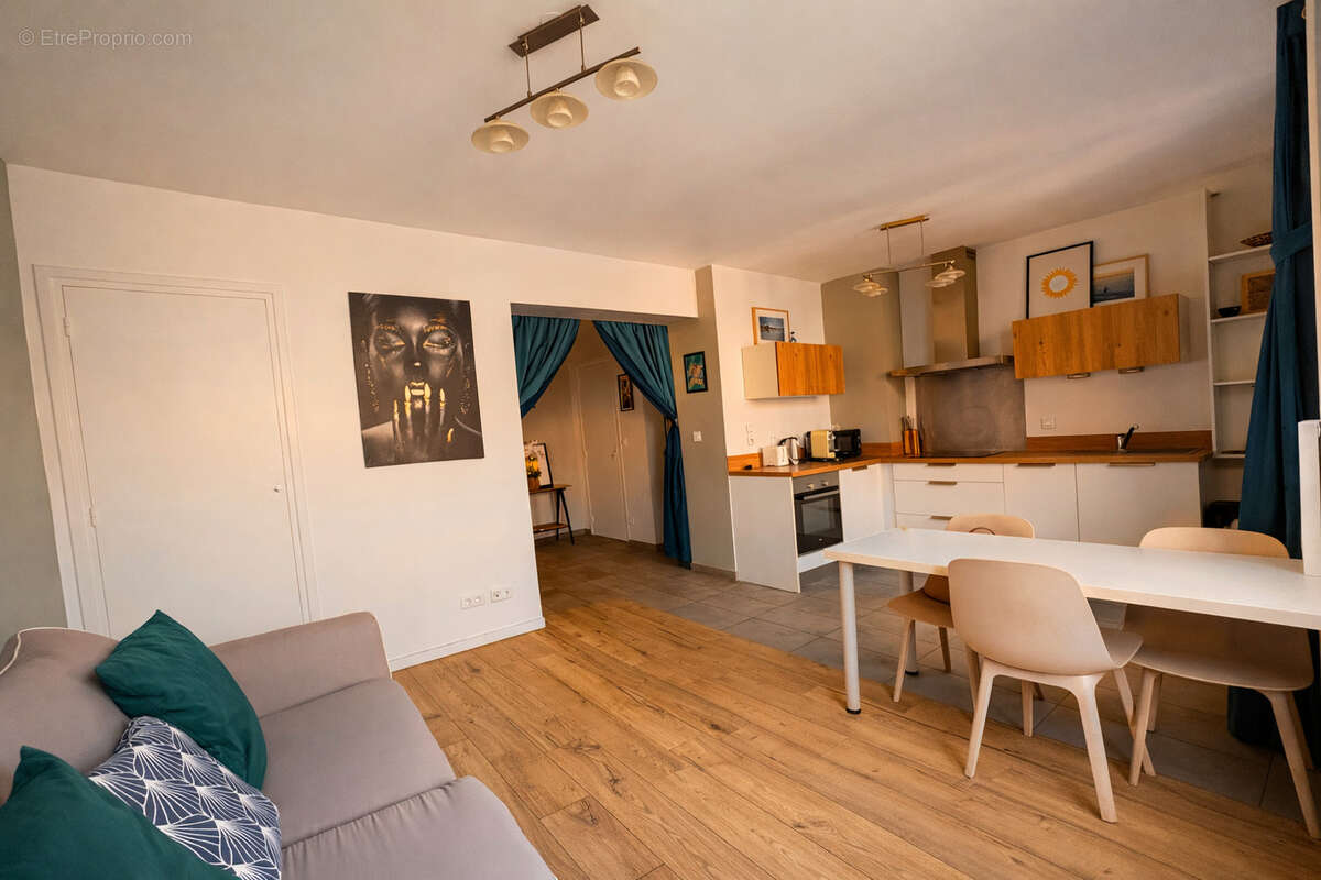 Appartement à LYON-6E