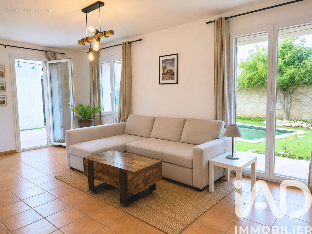 Photo 2 - Maison à PERTUIS