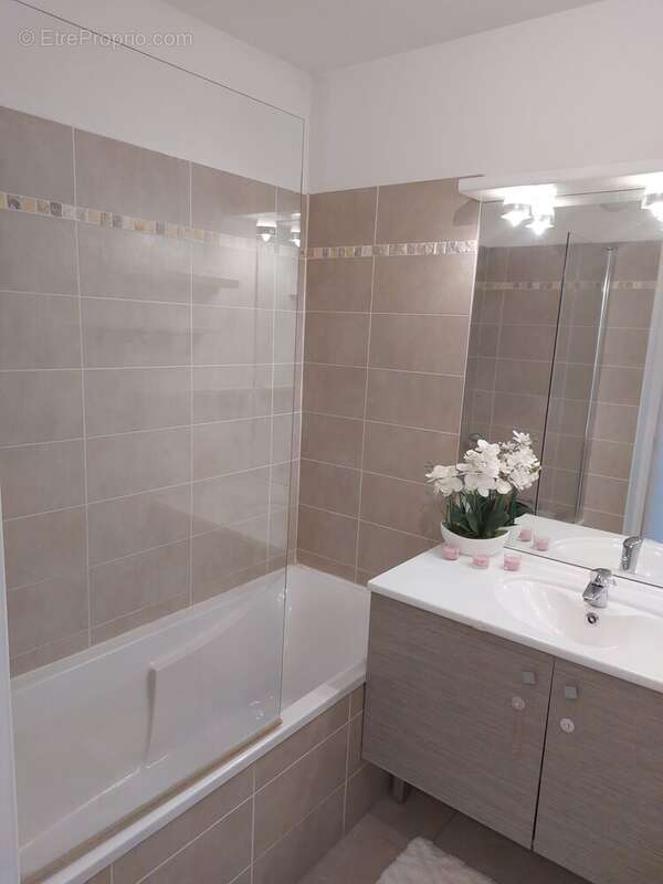 Appartement 81 m² à Marseille-13e  - photo 9
