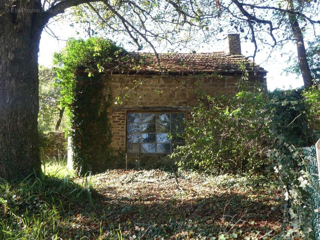 Maison à SAINT-PIERRE-DE-VARENNES