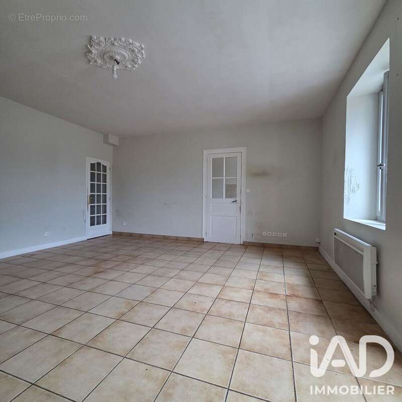 Maison 91 m² à Clere-Les-Pins  - photo 2
