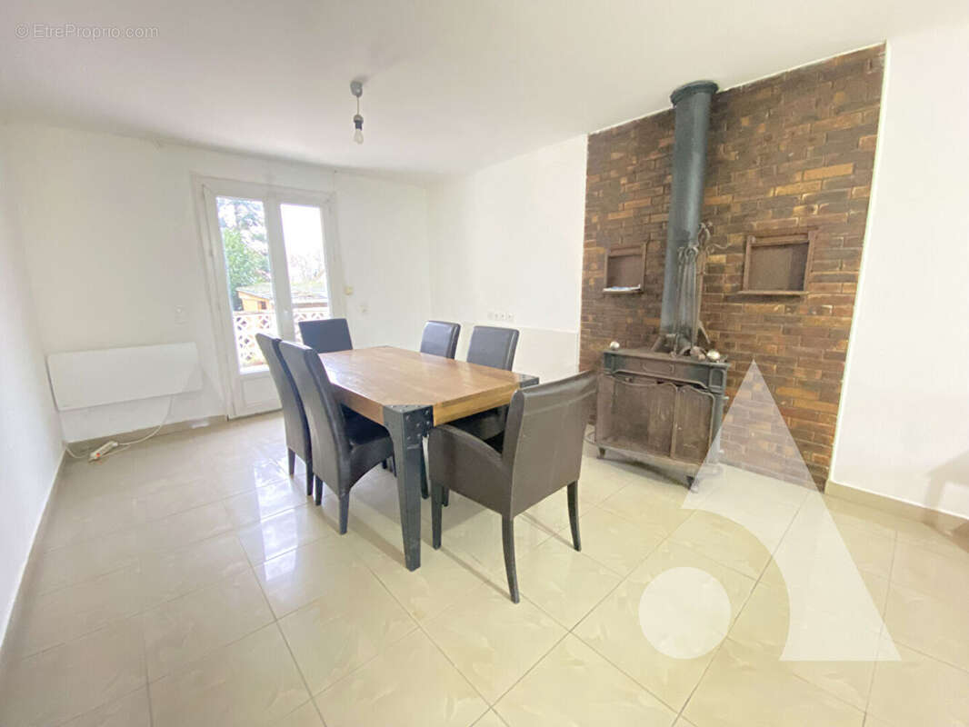 Maison à ACY-EN-MULTIEN