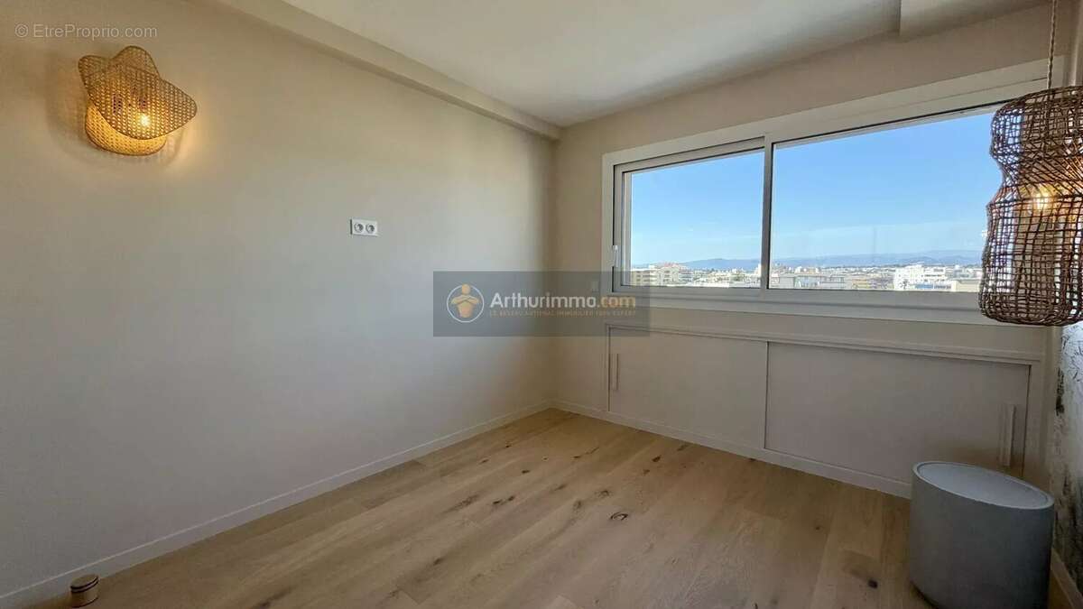 Appartement à FREJUS