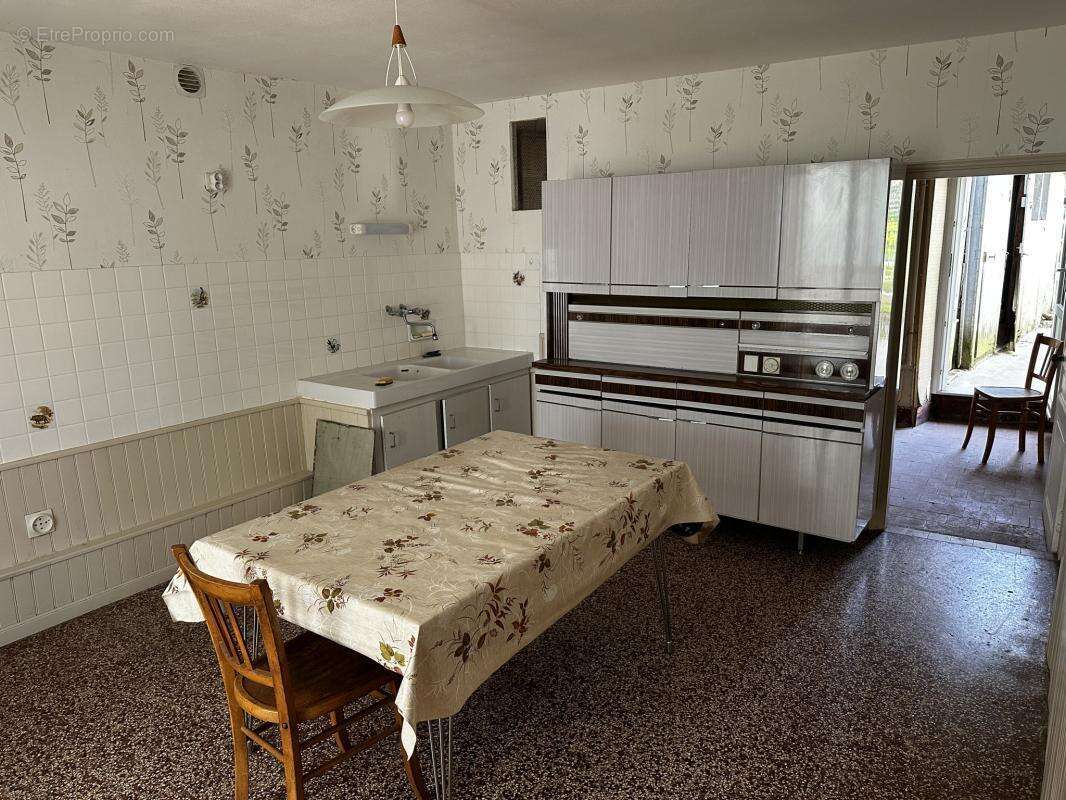 Maison de bourg à 5' Nord de Blois - photo 5