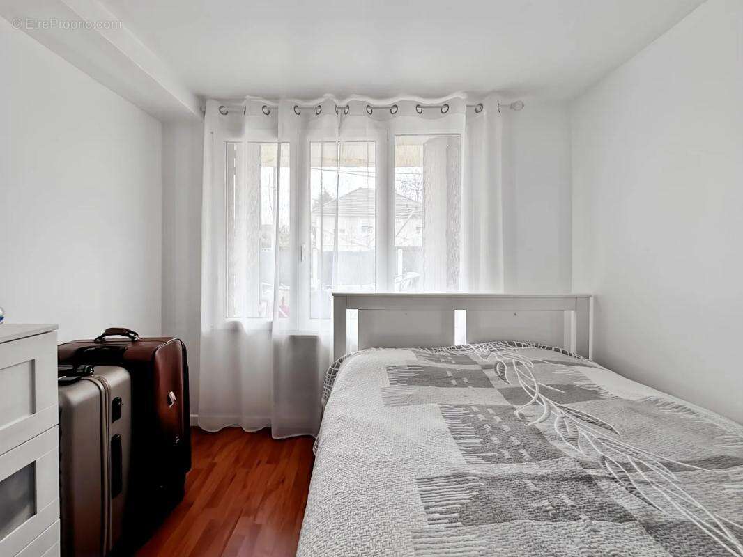 Appartement à CHELLES