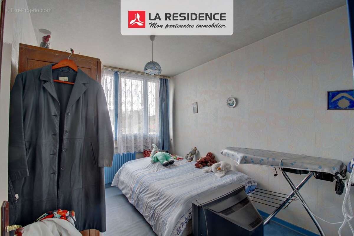 Appartement à LES MUREAUX