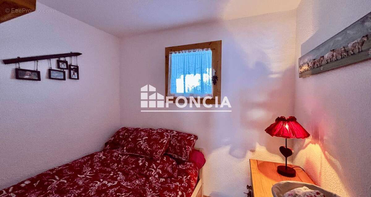 Appartement à LES ALLUES