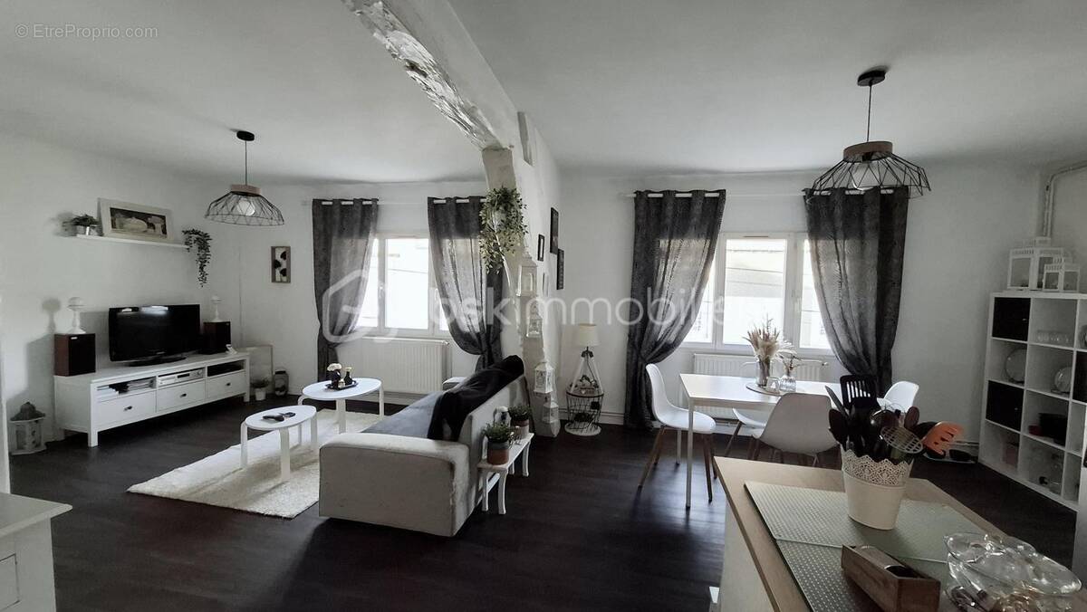 Appartement à MEREVILLE