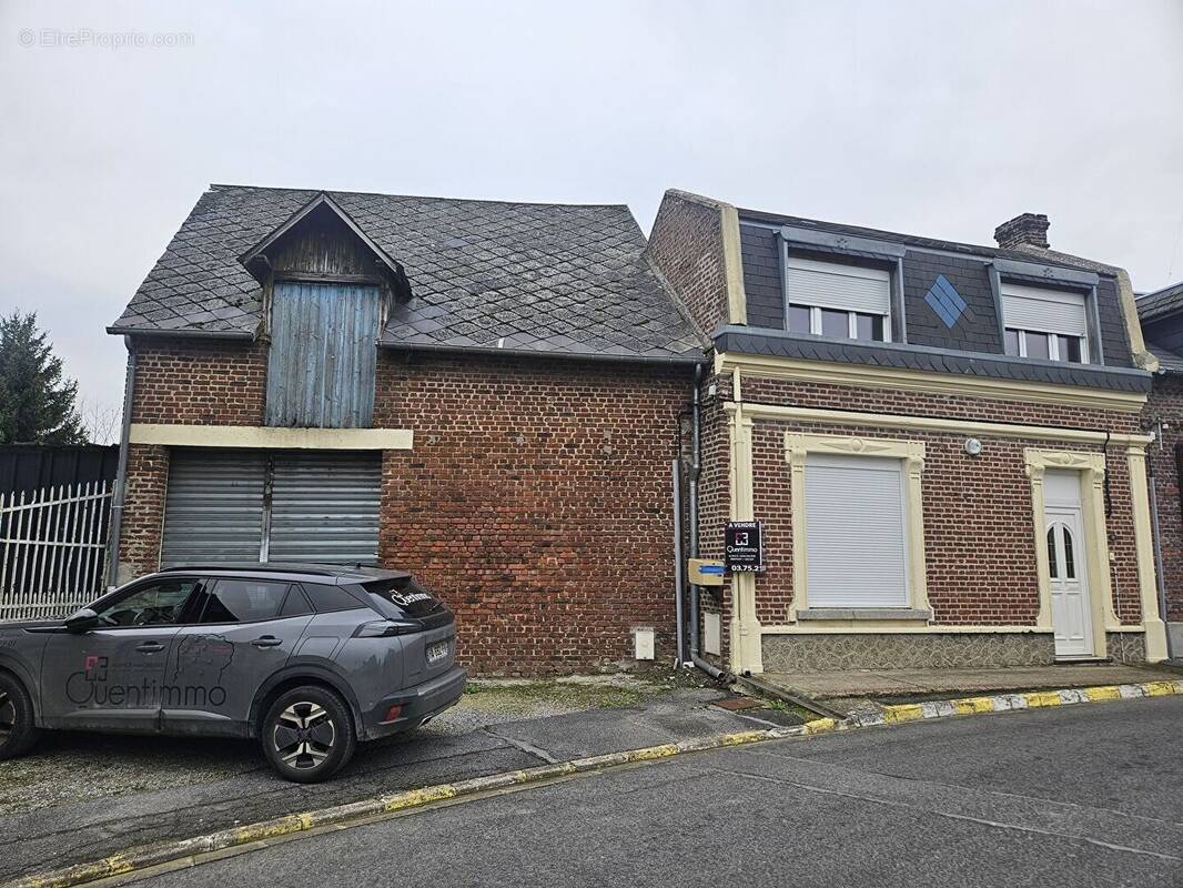 Maison à MONT-D&#039;ORIGNY