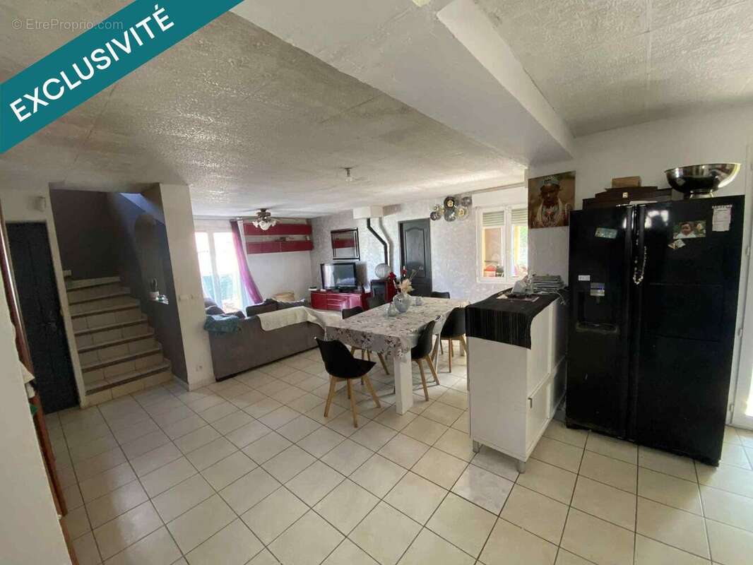 Photo 7 - Maison à LE CANNET-DES-MAURES