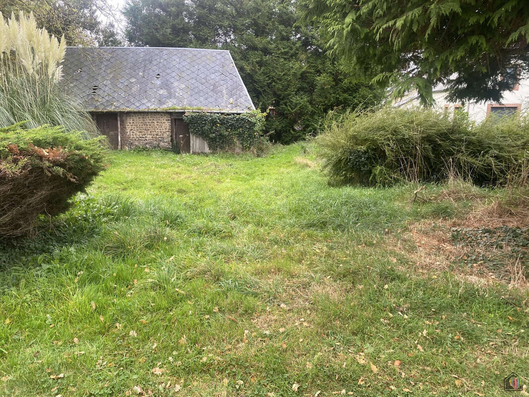 Terrain à EPREVILLE