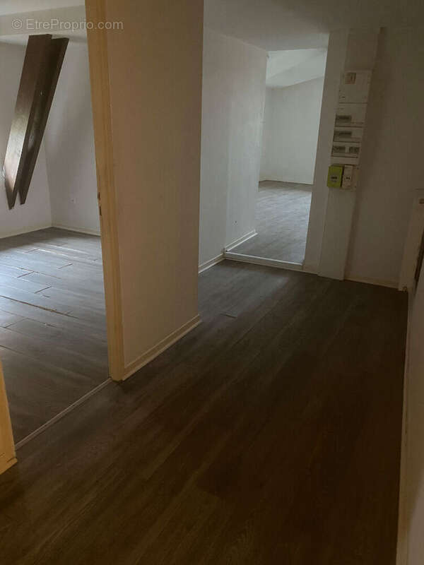 Appartement à CHATEAU-SALINS