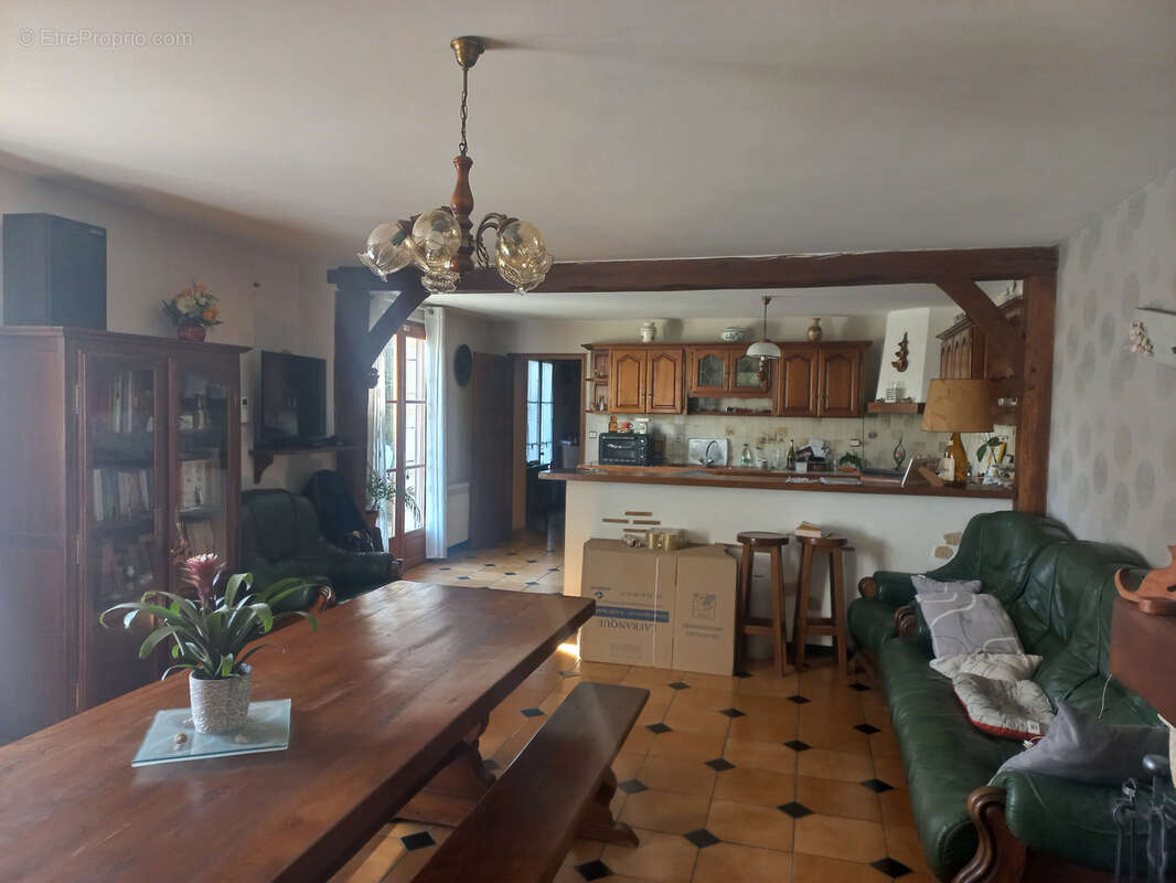 Maison à MIRANDE