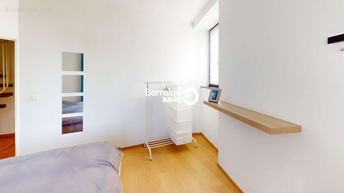 Appartement à LE RELECQ-KERHUON