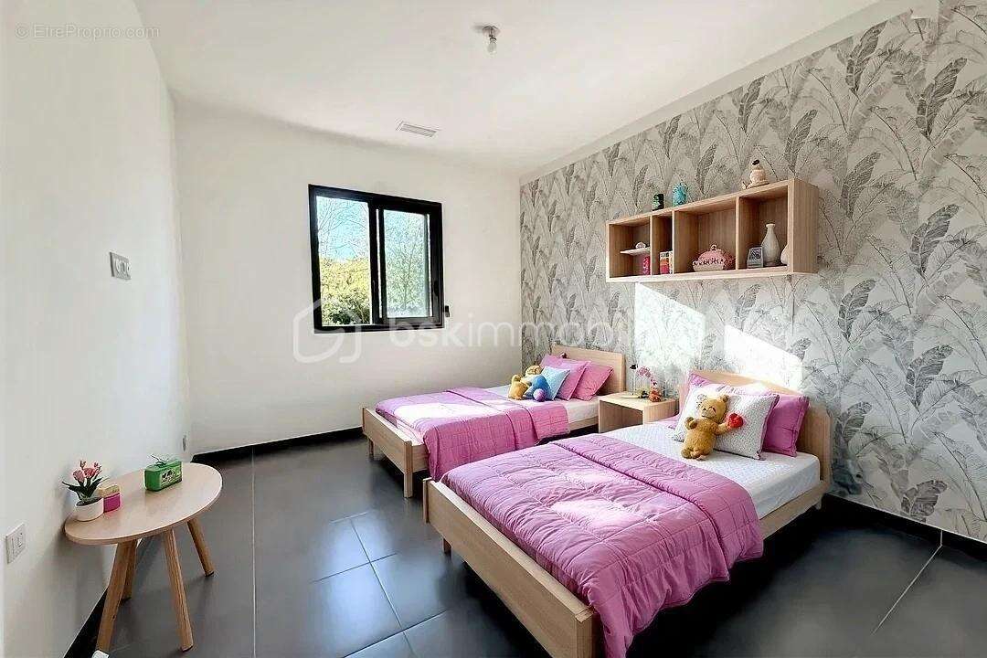 Maison à SAINT-JEAN-DE-VEDAS