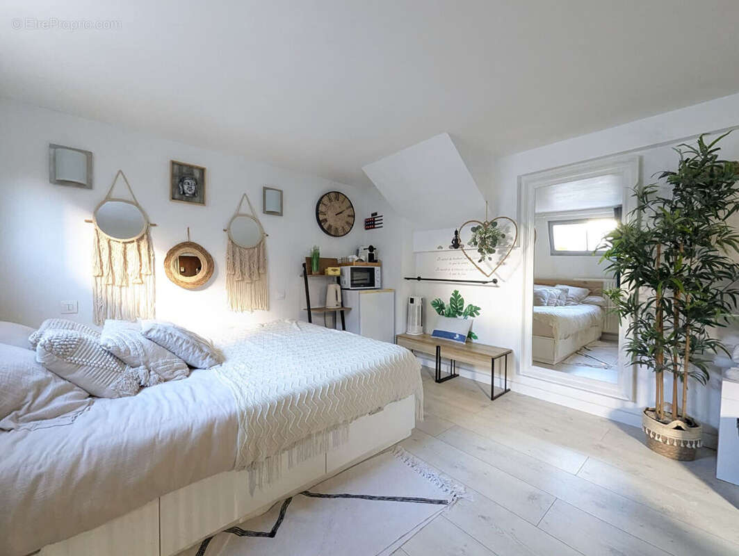 Appartement à FONTENAY-SOUS-BOIS