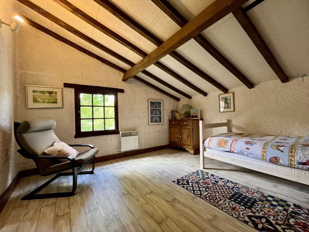 Maison de village en pierre - photo 7