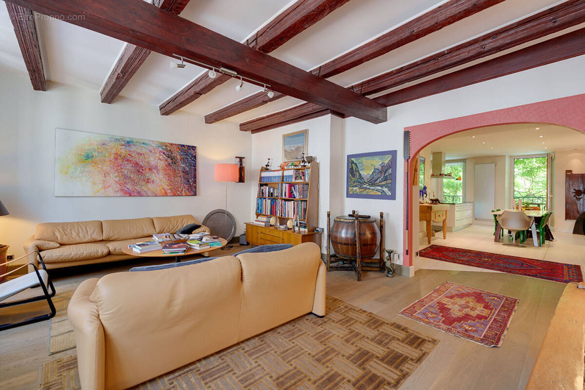 Appartement à EVIAN-LES-BAINS