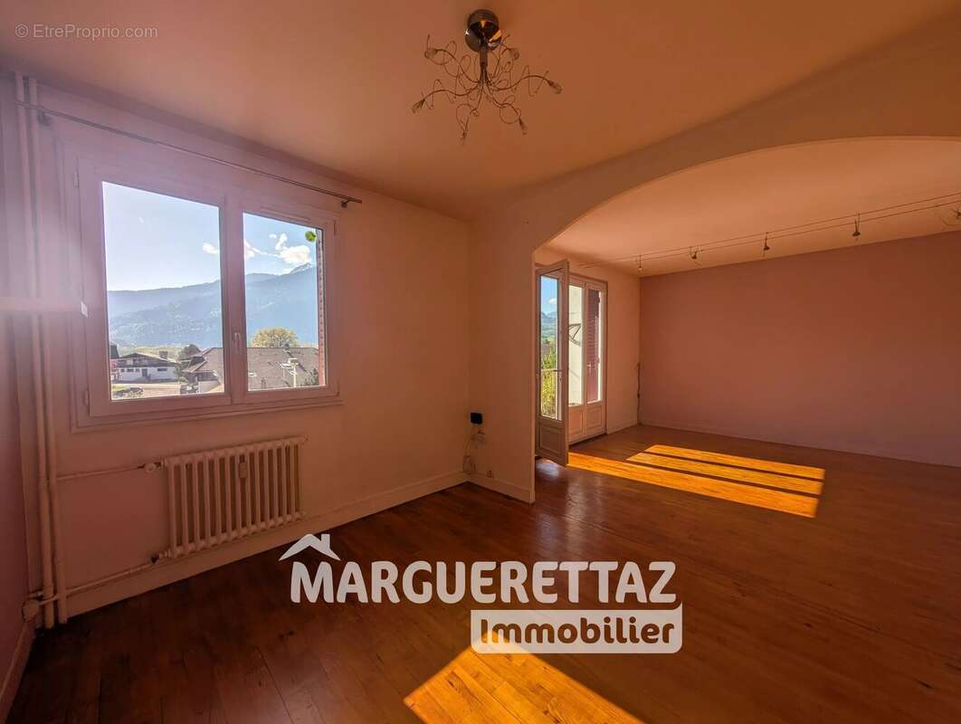Appartement à VIUZ-EN-SALLAZ