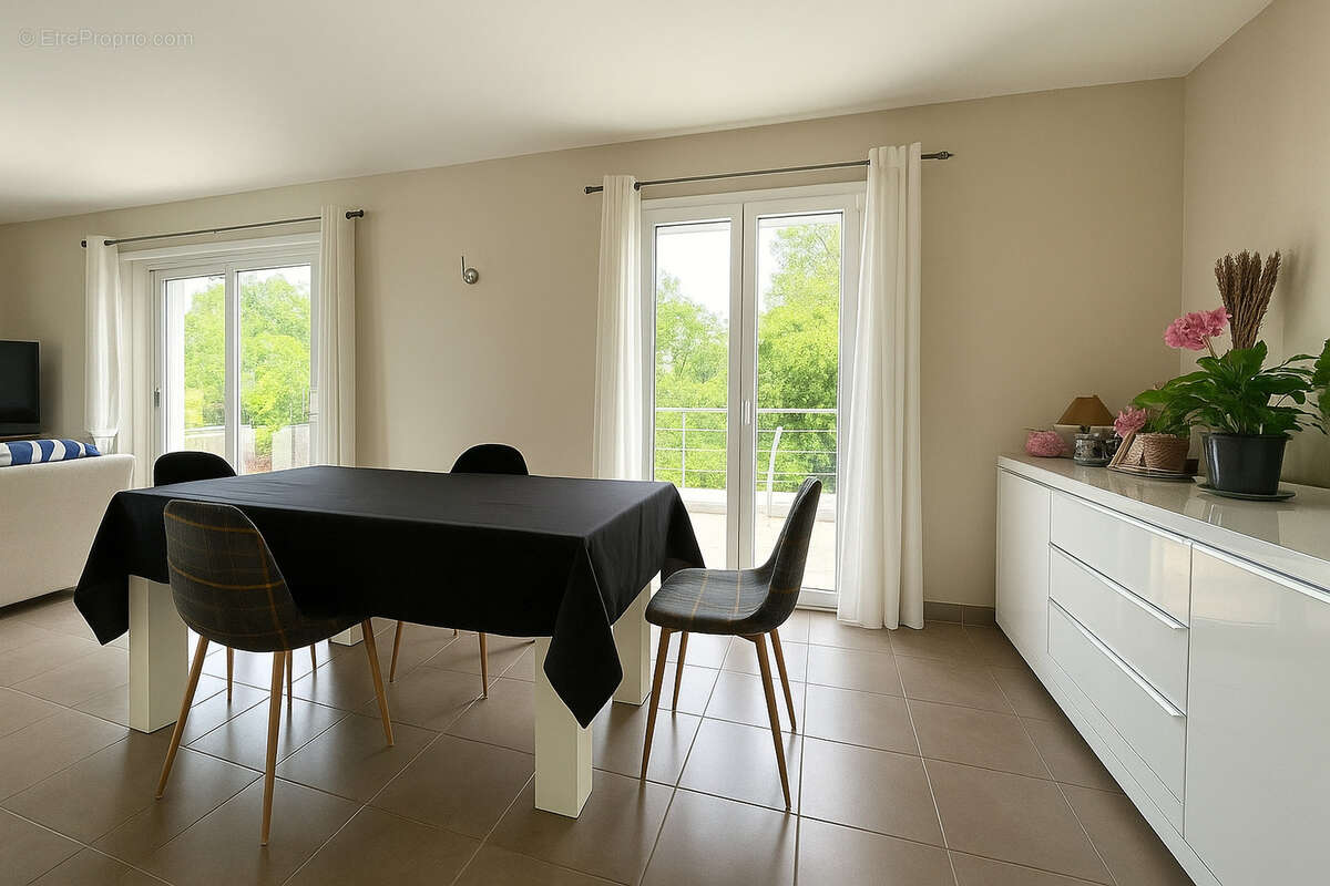 Maison à REULLE-VERGY