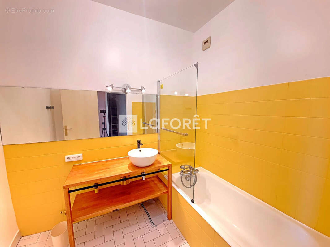 Appartement à SAINT-ETIENNE