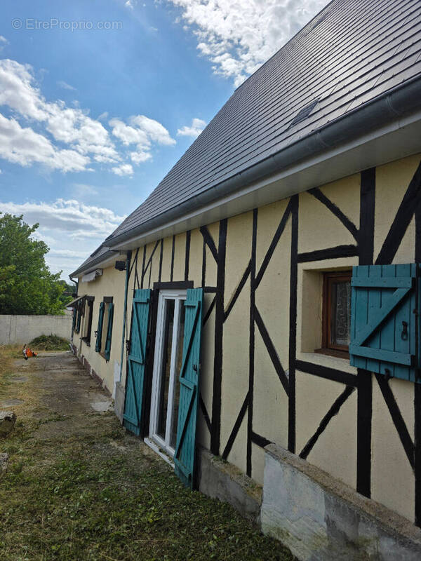 Maison à ABBEVILLE-SAINT-LUCIEN